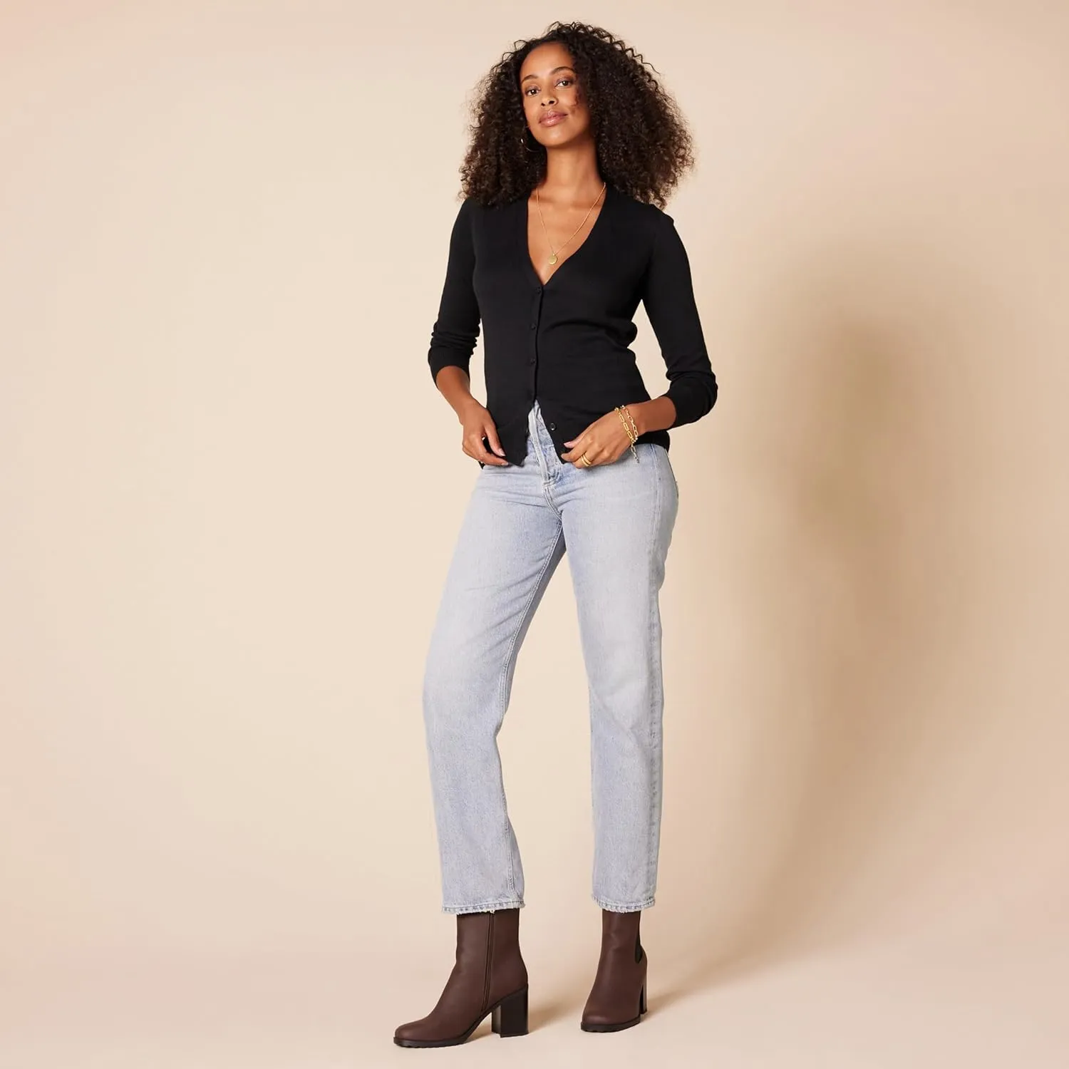 Amazon Essentials Women's Heeled Chelsea Boot