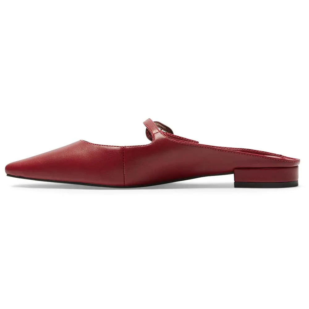 Bacall Flat in Red Smooth