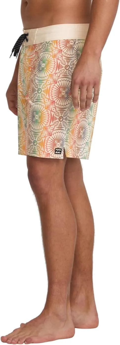 Billabong Good Times Pro 17.5" Boardshorts - Desert Sand