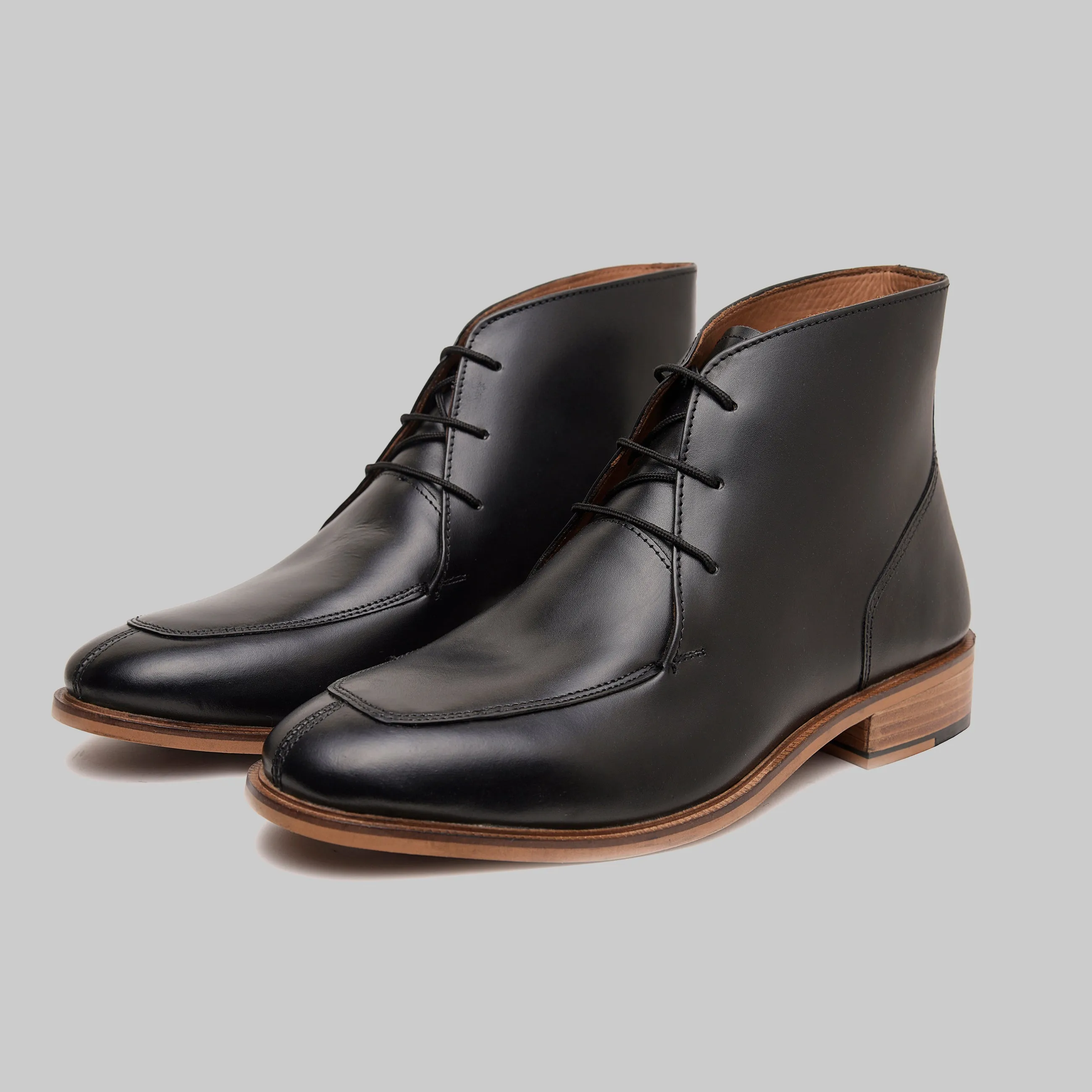 Ceil Apron Toe Dress Chukka Boots