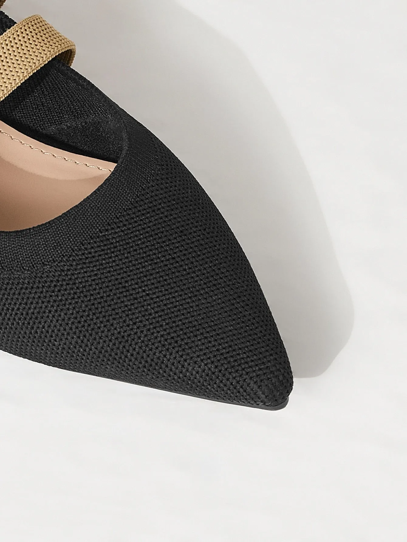 Cuccoo Minimalist Point Toe Flat Mules