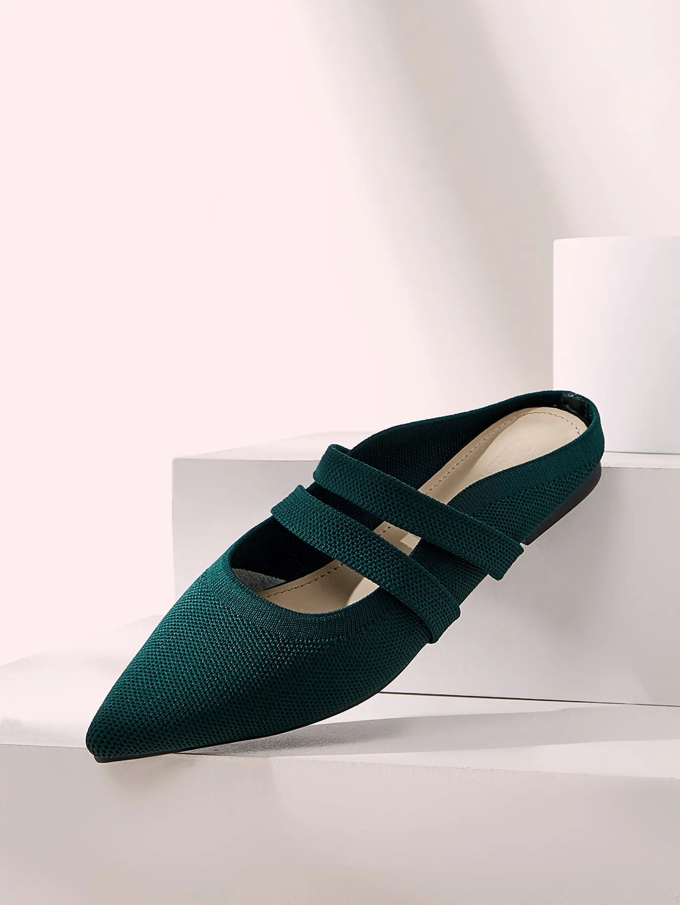 Cuccoo Minimalist Point Toe Flat Mules