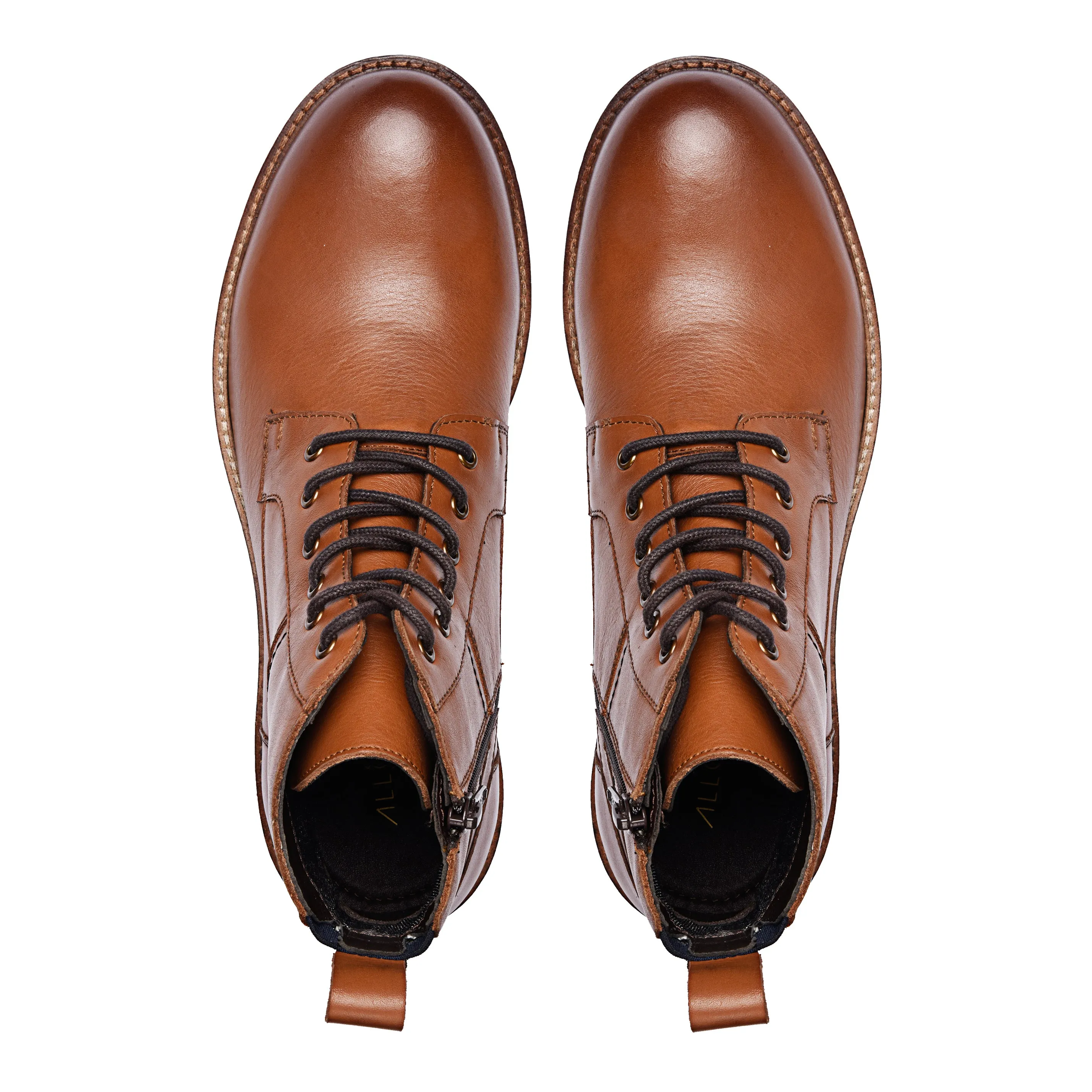 Gaetan Plain Toe Ankle Boots