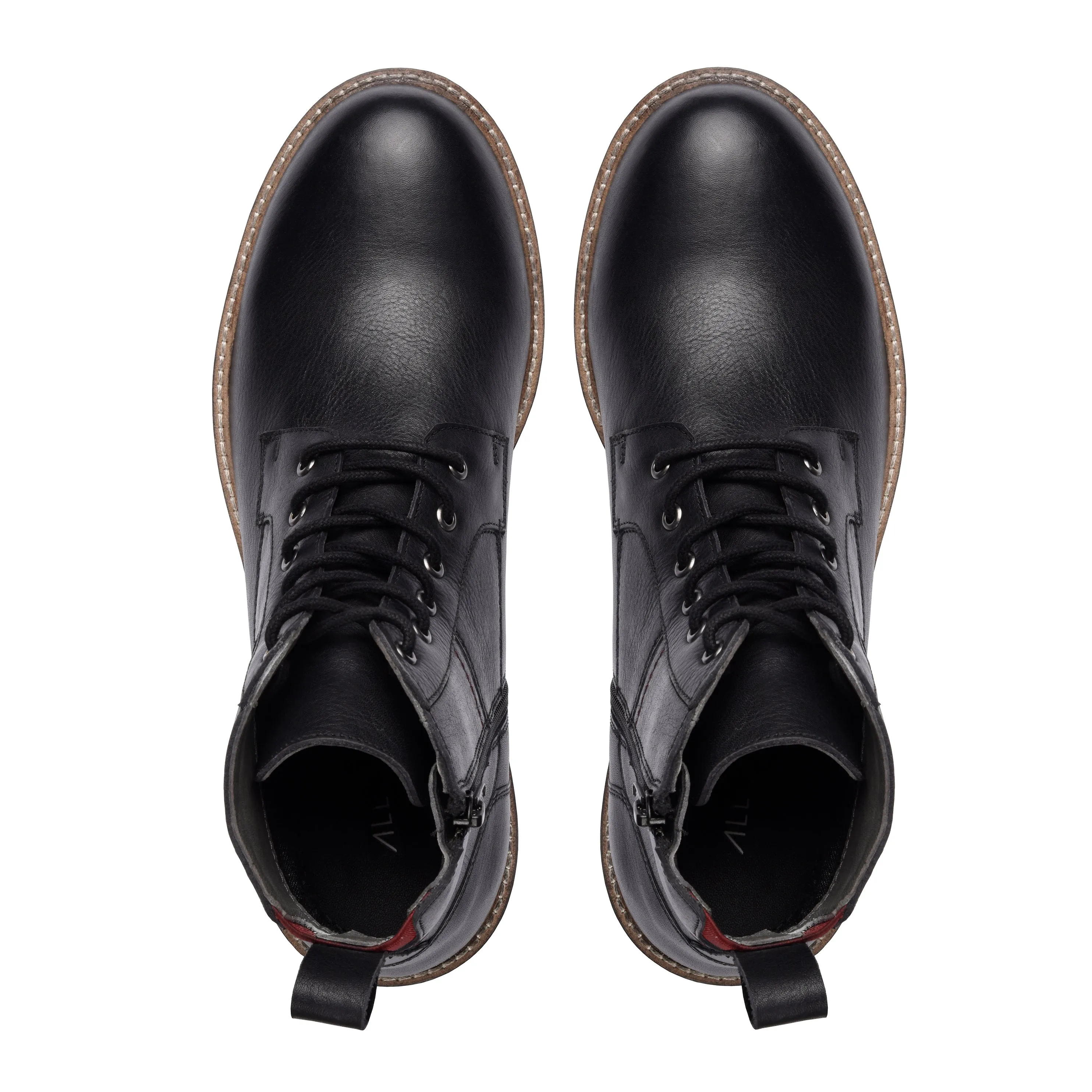 Gaetan Plain Toe Ankle Boots