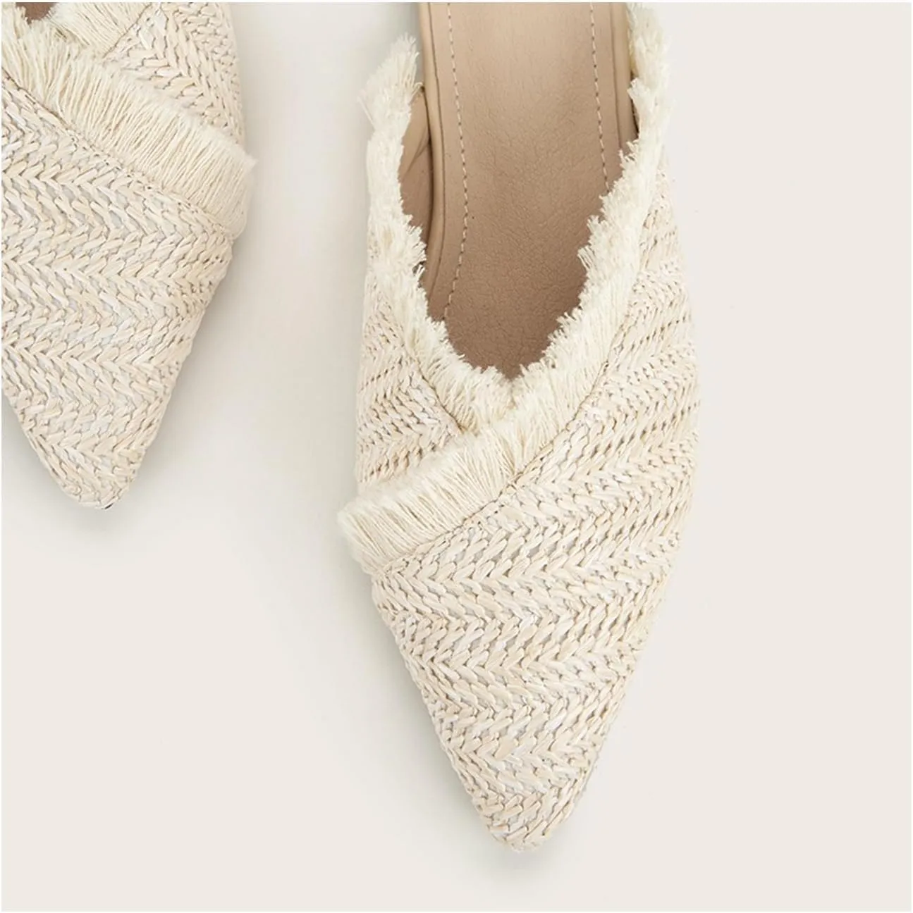 QEOSNBX Women's Fringe Straw Flat Mules Closed Pointed Toe Slip-On Breathable Comfortable Walking Slipper Slide for Work Walking Casual Sandals