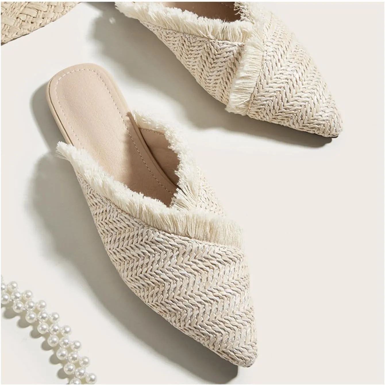 QEOSNBX Women's Fringe Straw Flat Mules Closed Pointed Toe Slip-On Breathable Comfortable Walking Slipper Slide for Work Walking Casual Sandals