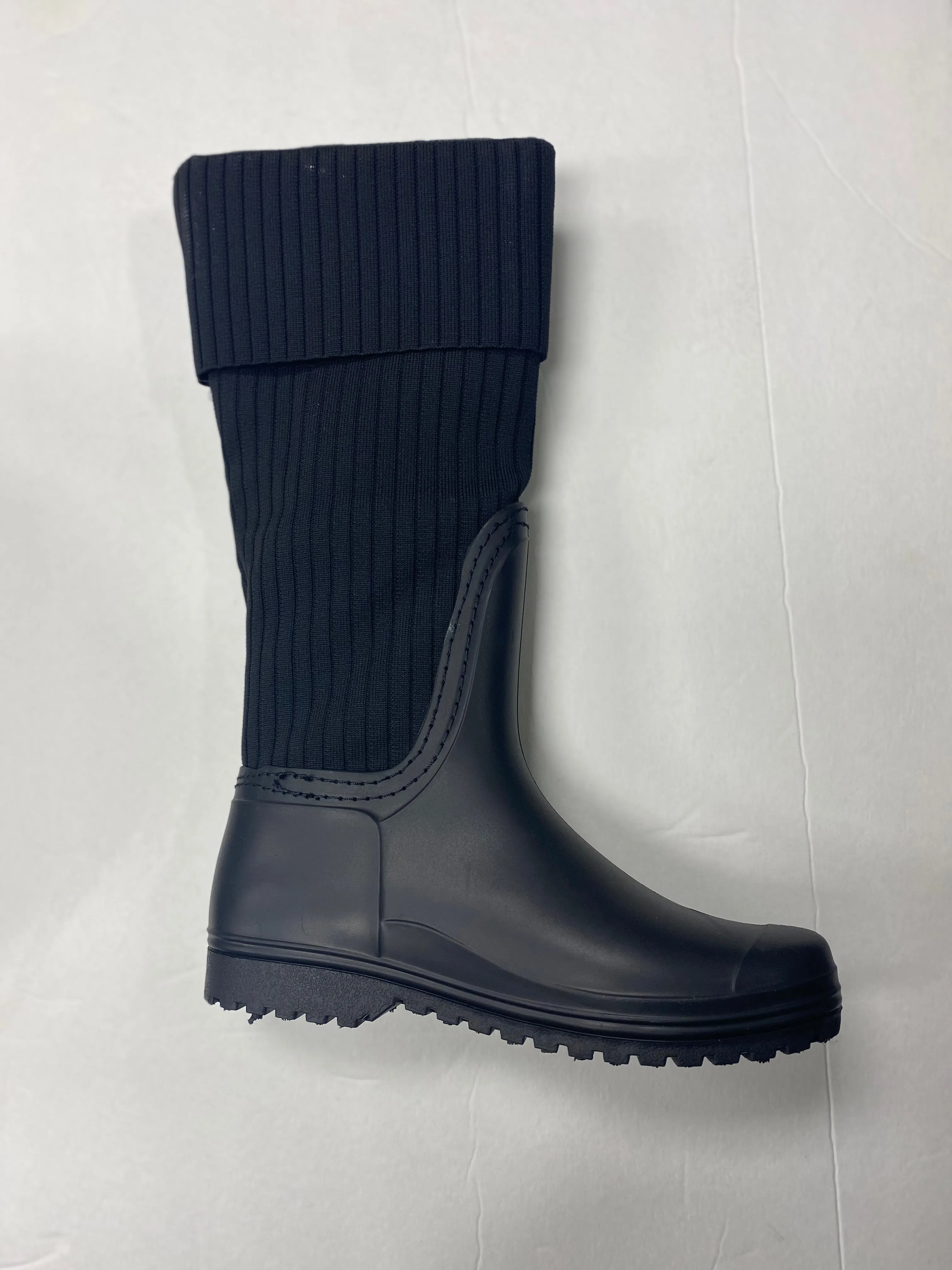 SALE FW22 Lolit WB302 Ribbed Sock with Black Cuff Winter Boot