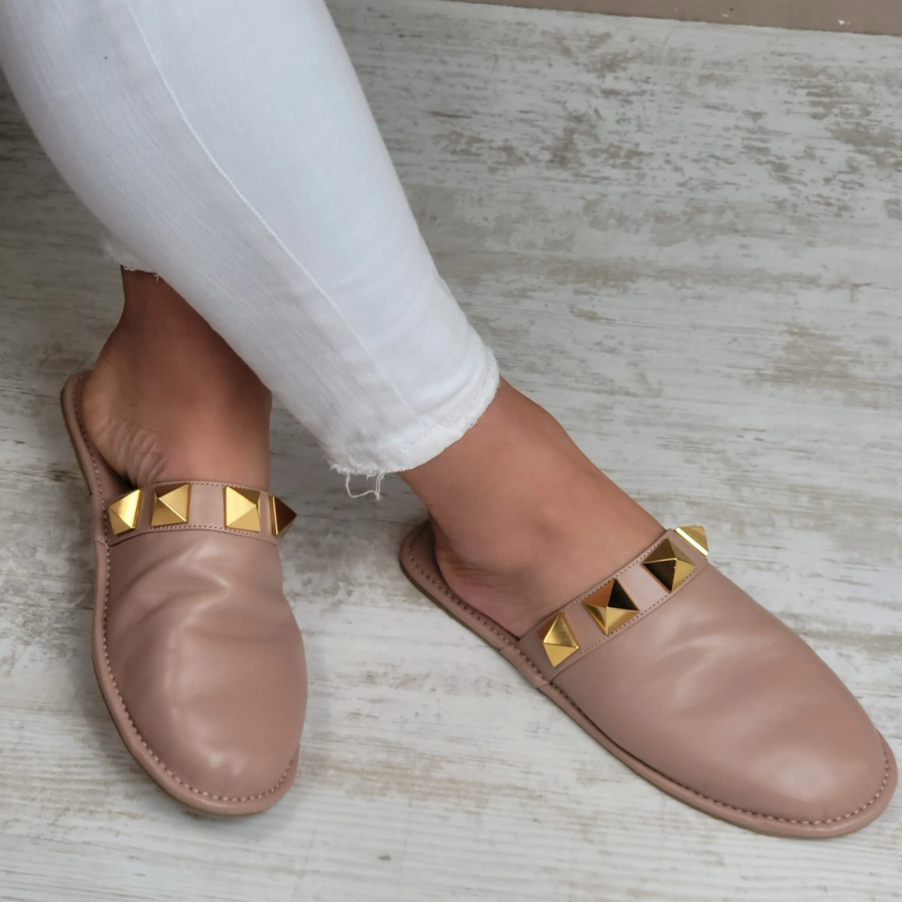 VALENTINO GARAVANI ROMAN STUD MULES EU 38/ UK 5